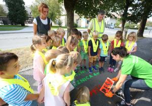 EVROPSKI TEDEN MOBILNOSTI POHOD Z OTROKI  14  FOTO ARHIV VRTCA